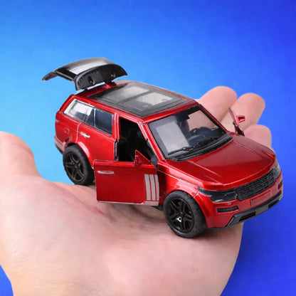 1:36 scale replica Range Rover die-cast toy car